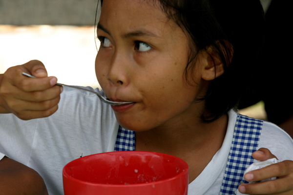 WFP e Banca Mondiale: più istruzione e sicurezza alimentare con i pasti a scuola