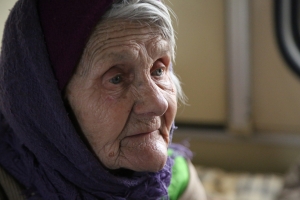Il WFP estende l'assistenza alimentare in Ucraina alle popolazioni sfollate e intrappolate nel conflitto