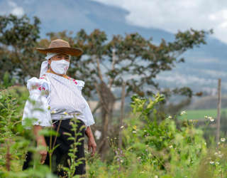 Donna in un'area rurale in Ecuador, nella provincia di Imbabura. Foto: WFP/Ana Buitron