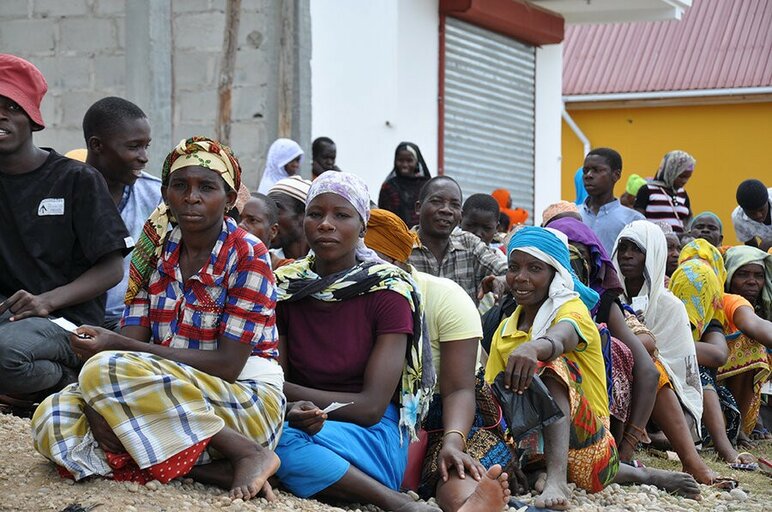 Nord Mozambico: ‘Troppa fame per pensare al futuro’