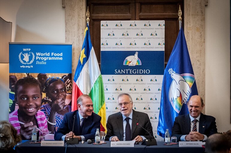 Comitato Italiano per il WFP, presentata l'iniziativa con Comunità di Sant'Egidio e Fondazione Santa Lucia: donati 300 presidi sanitari alla Repubblica Centrafricana 