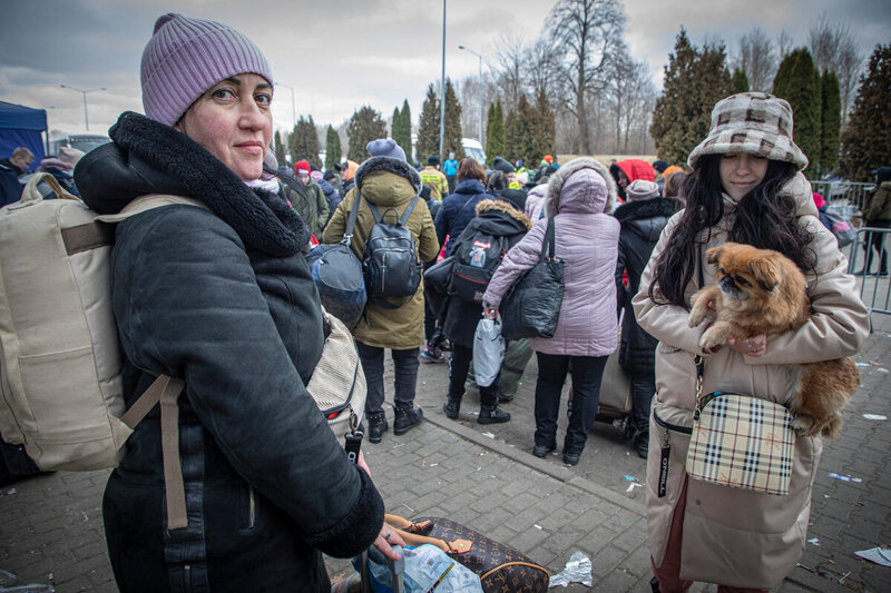 People arriving in Poland from Ukraine