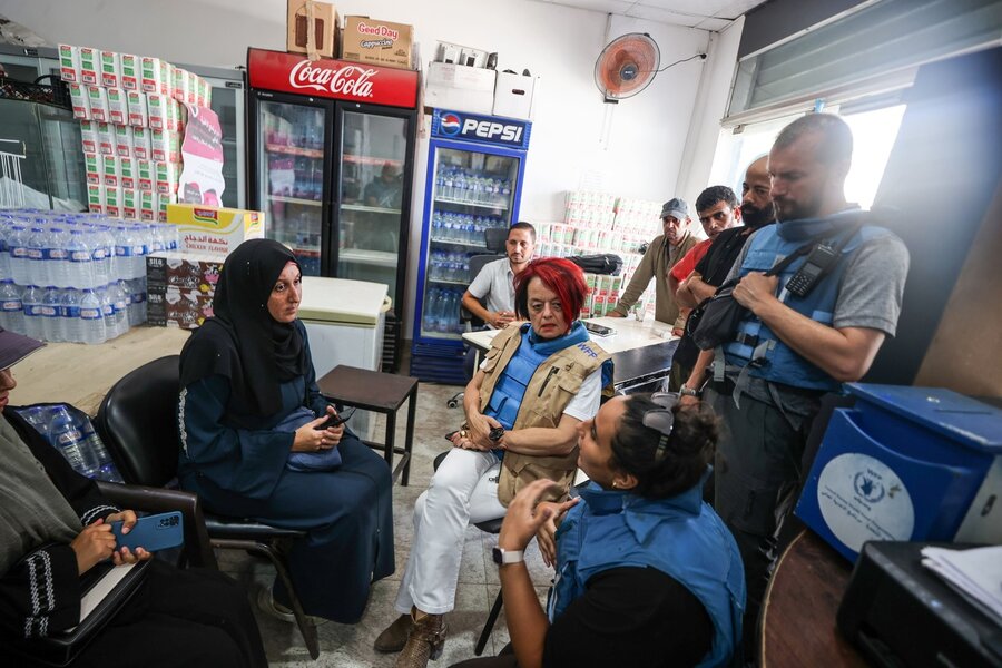 Corinne FLeischer meets women in Gaza